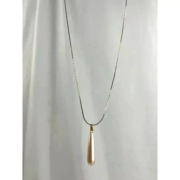 18k GT Chain 17" Necklace Faux Pearl Pink Design Teardrop Pendant - Picture 15 of 15